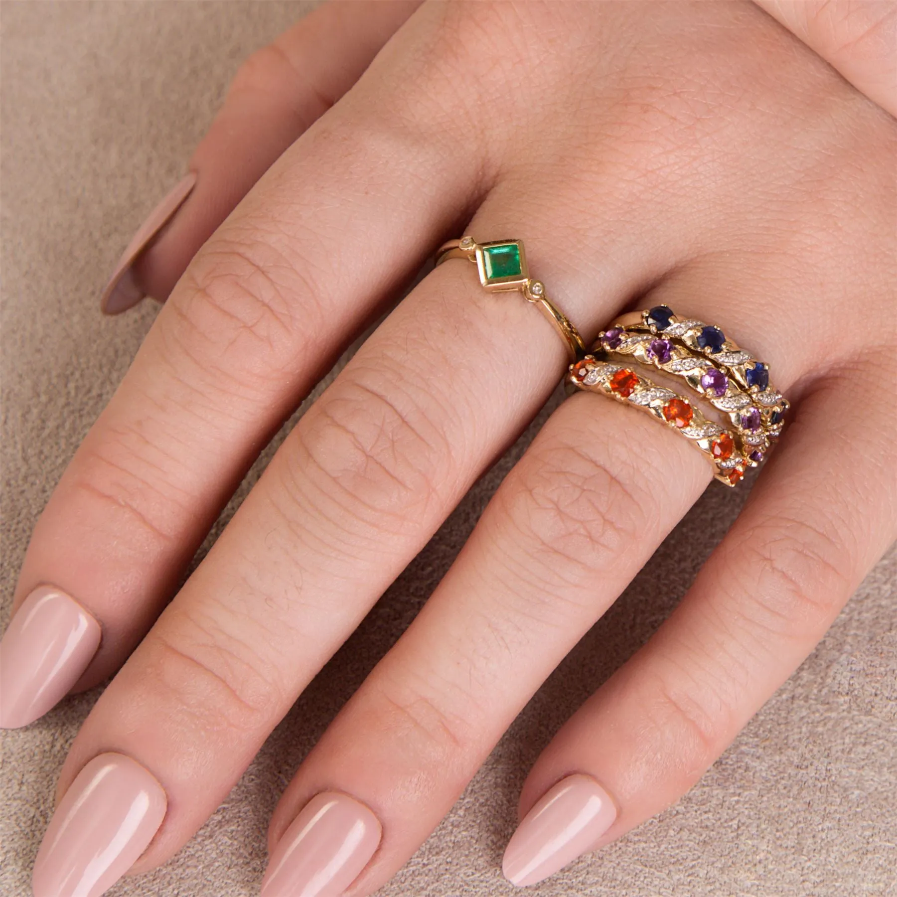 Amethyst & Diamant Halber Ewigkeitsring in 9ct Gelb Gold