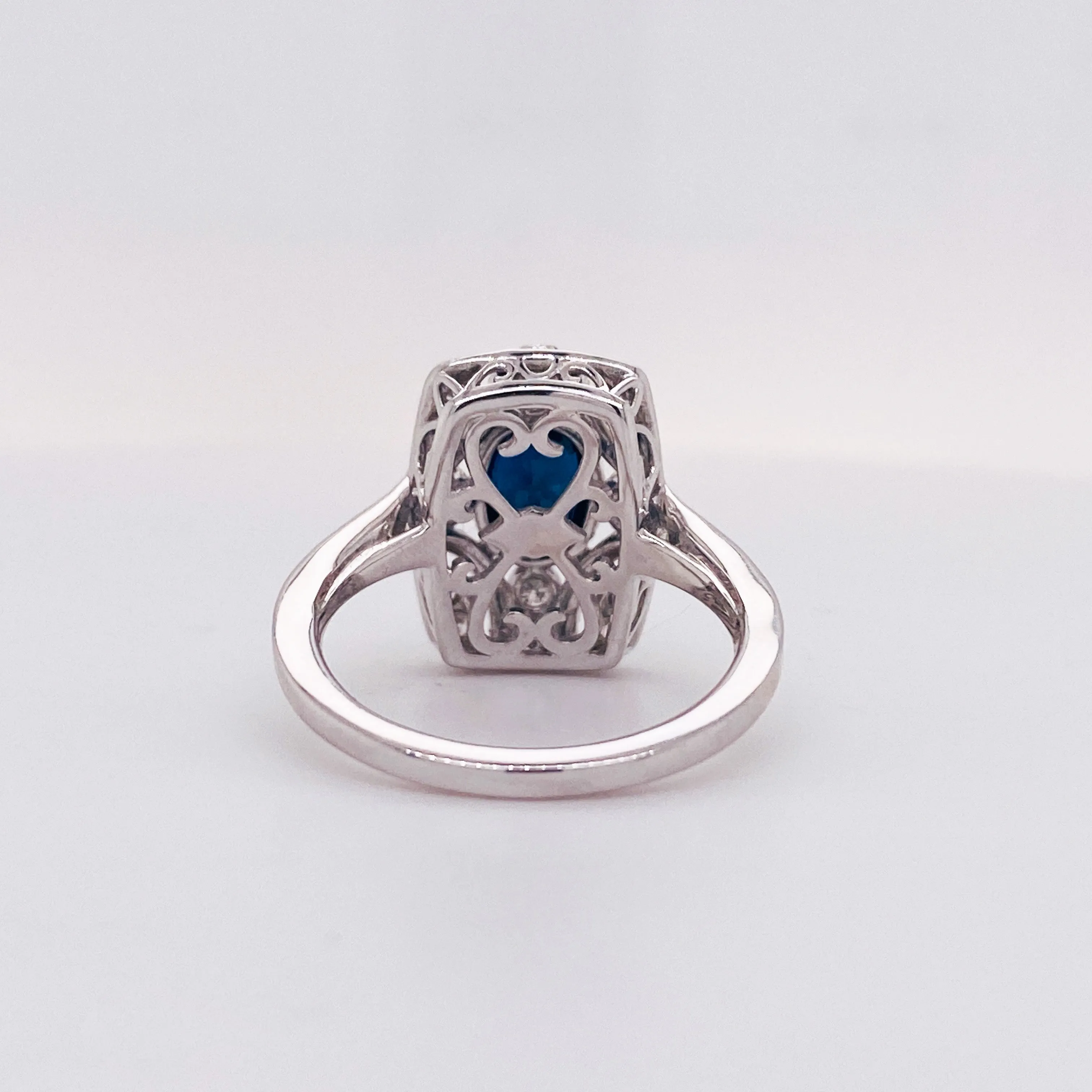 Art Deco Sapphire and Diamond Ring