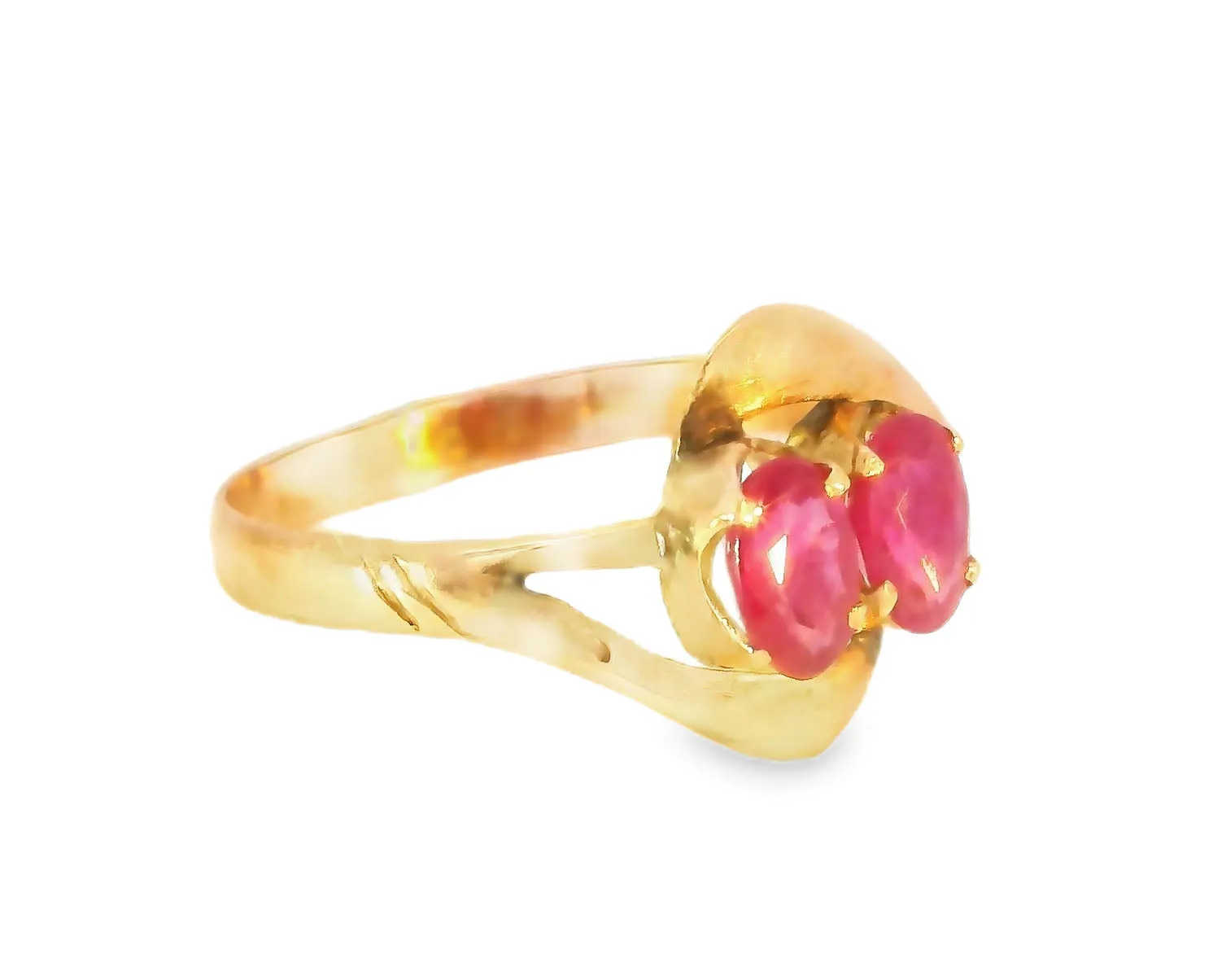 Beautiful Estate 18K Pink Rose Gold Ruby Pinky Ring
