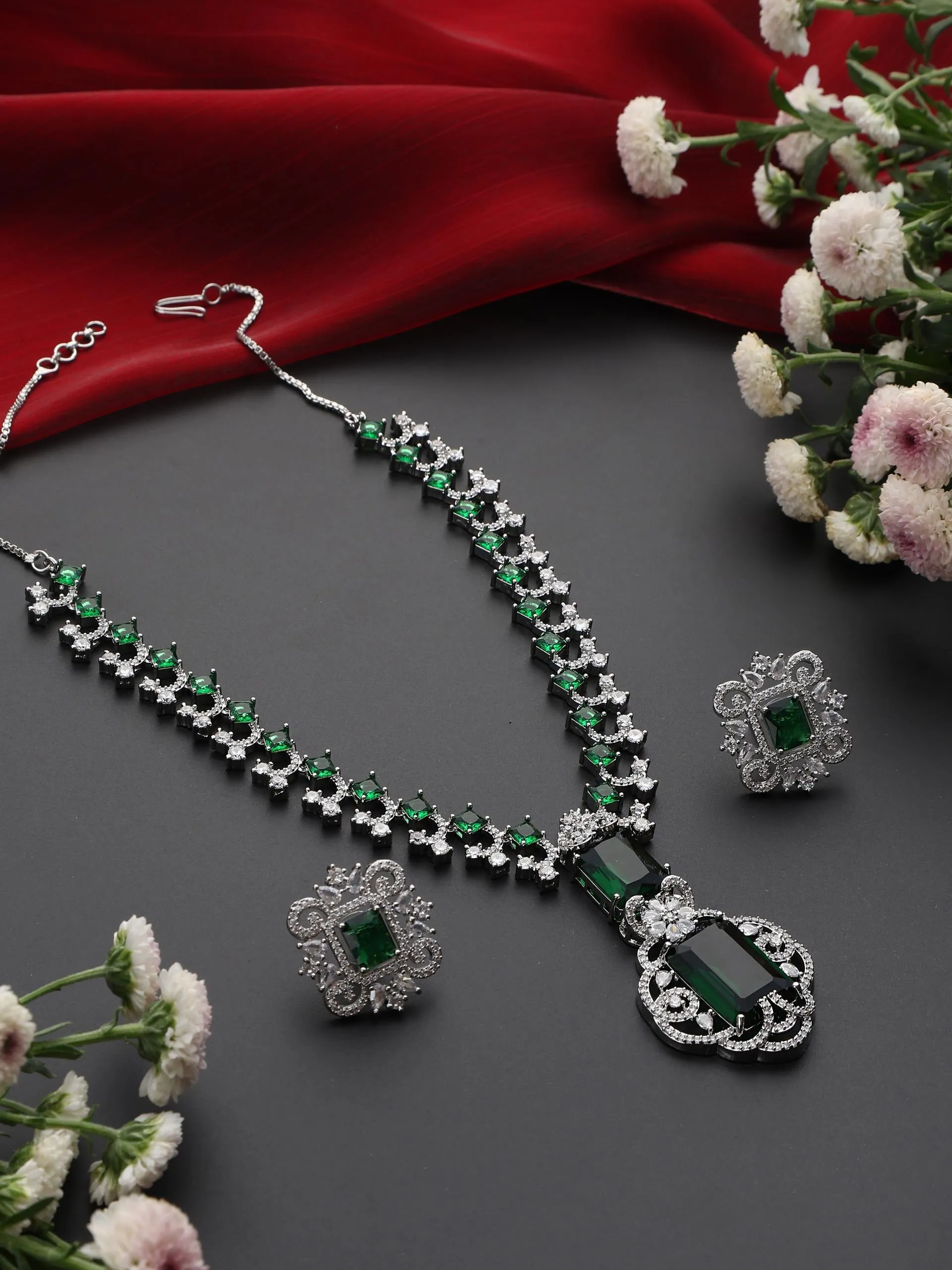 Big Emerald Diamond Necklace with Stud Earring