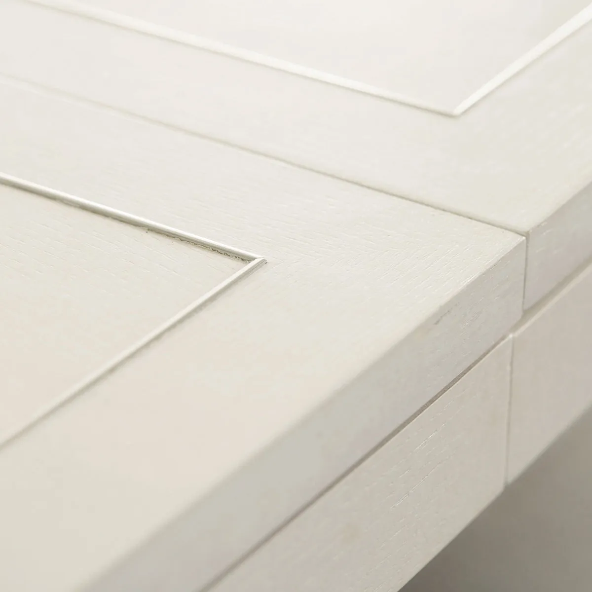 CALISTA  DINING TABLE