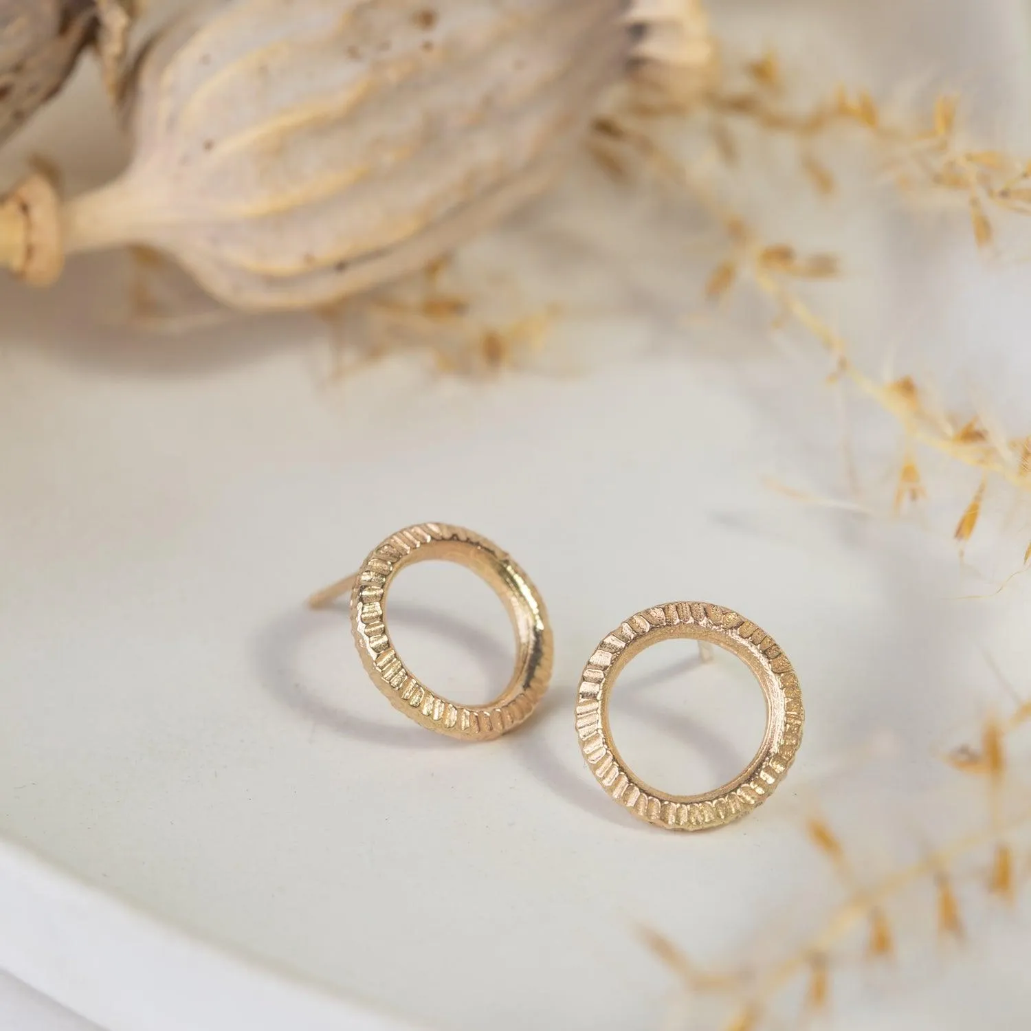 Circle 14k gold studs