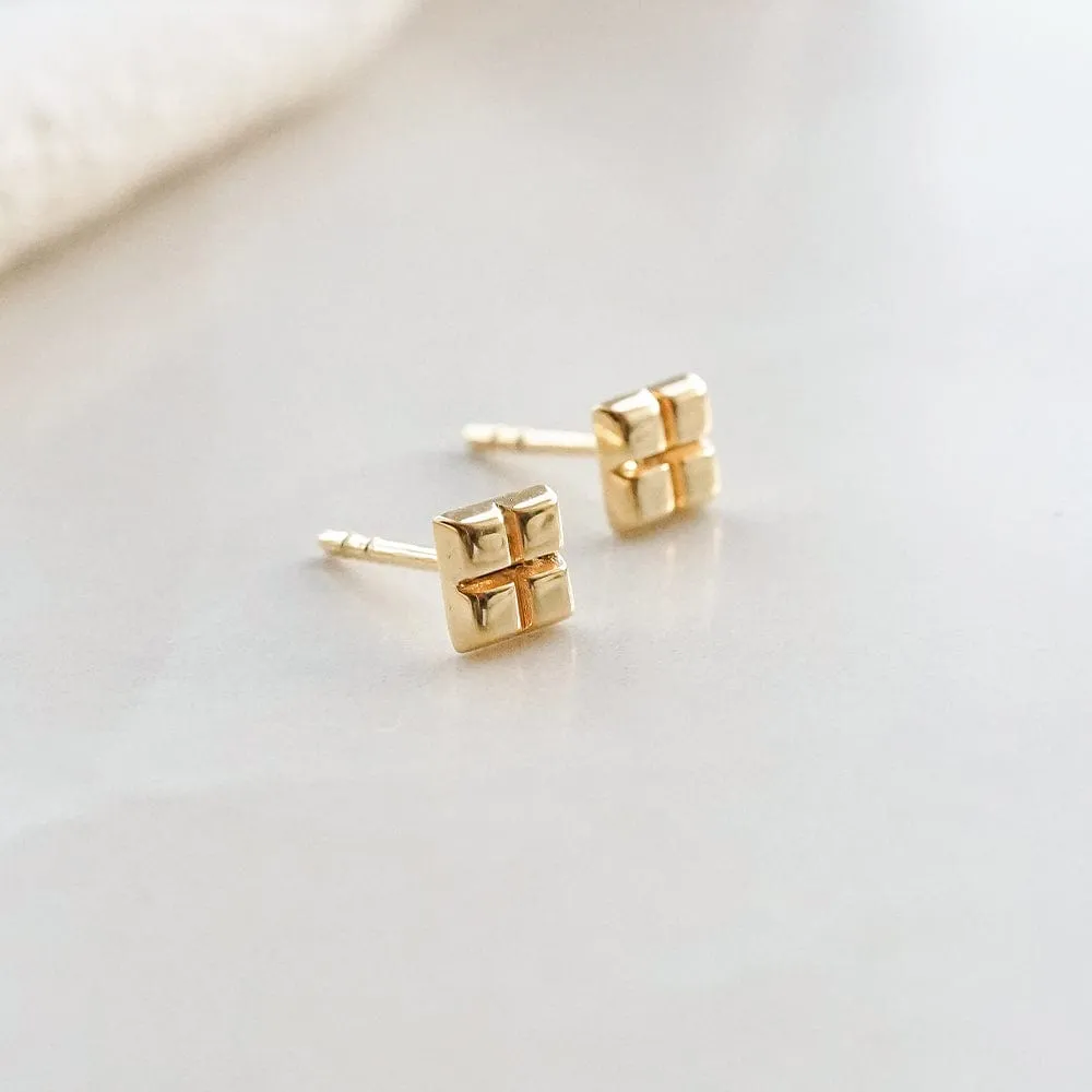 Cube Stud Earrings 18ct Gold Plate