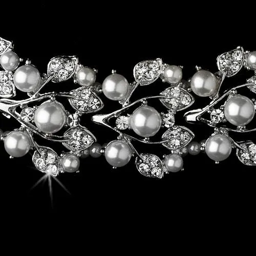 Elegant Crystal and Pearl Bridal Jewelry Set with Necklace and Earrings