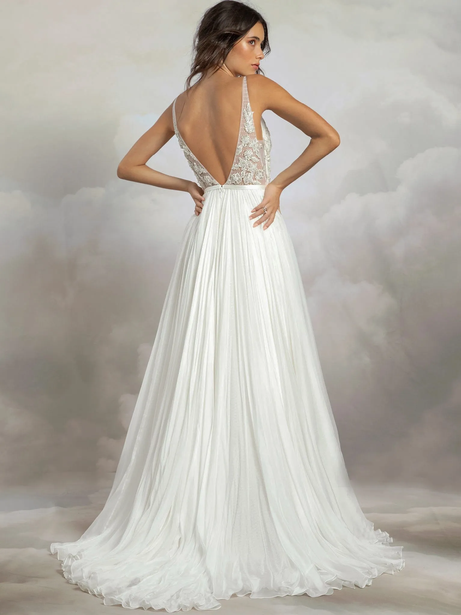 Nico Gown