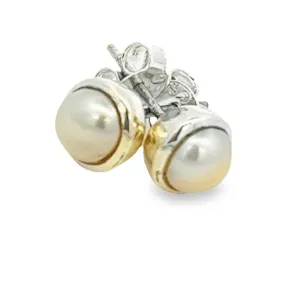 Pearl Studs