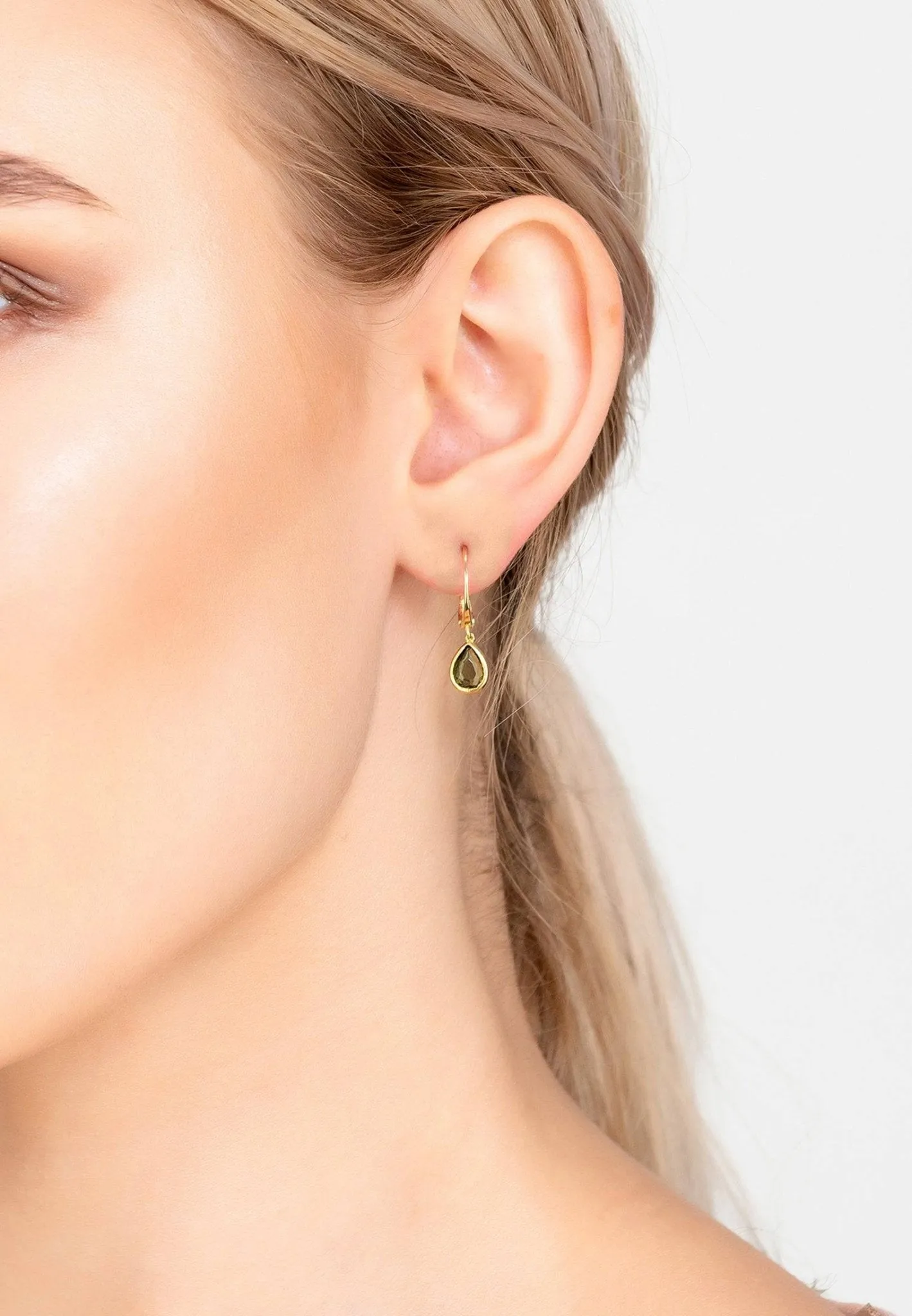 Pisa Mini Teardrop Earrings Gold Peridot