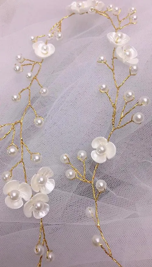 Romantic Floral Soft Bridal Hair Vine