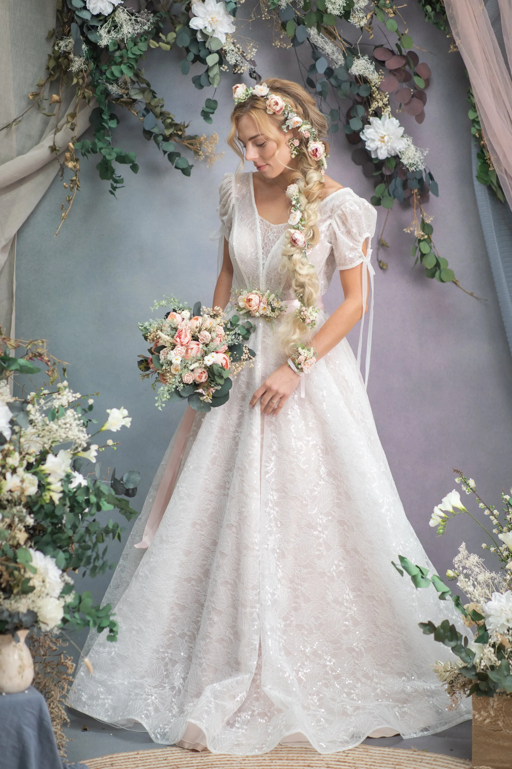 Romantic flower bridal bouquet