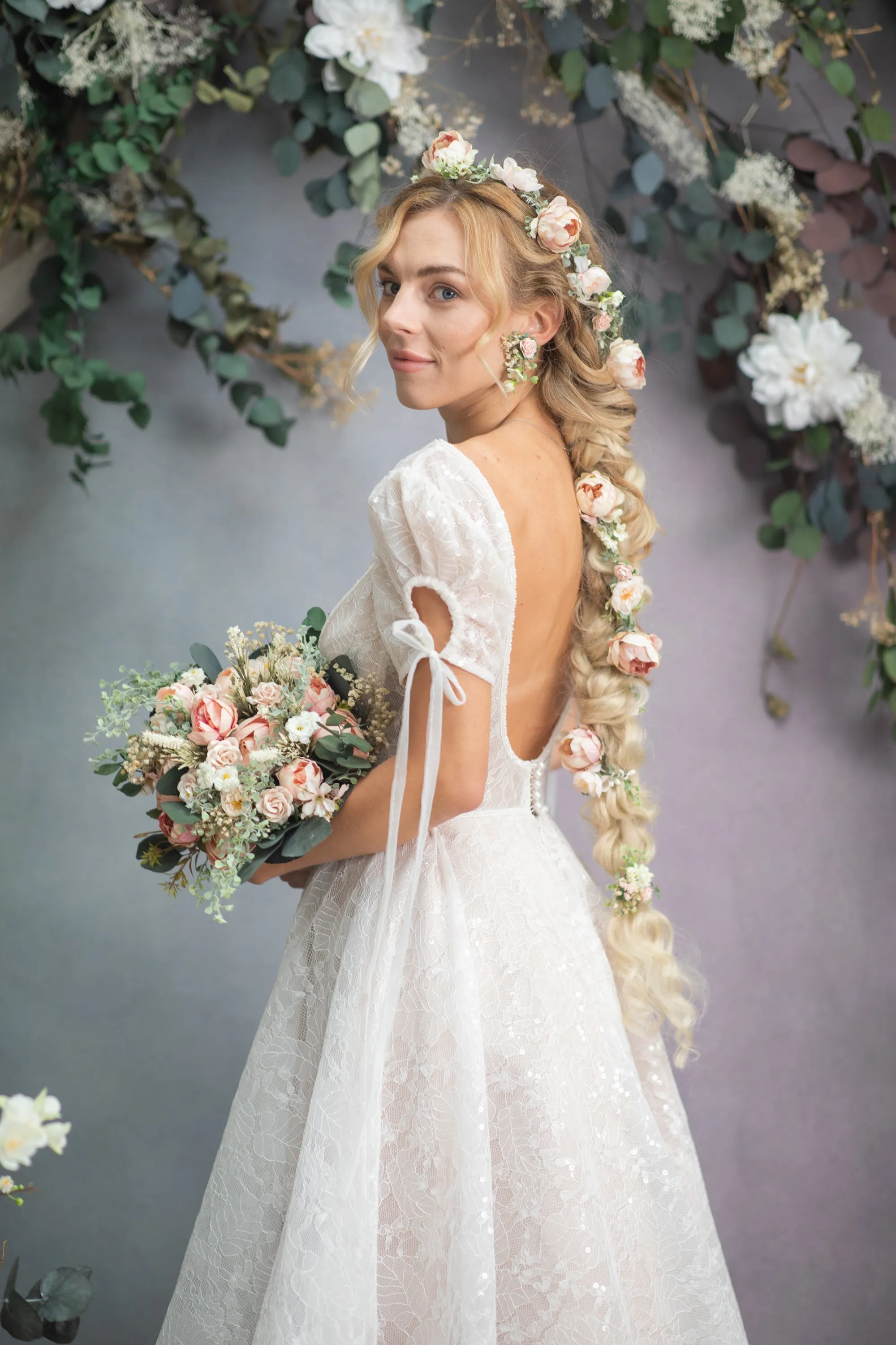 Romantic flower bridal bouquet