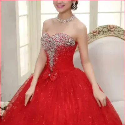 Romantic Princess Strapless Wedding Dress with Appliqués