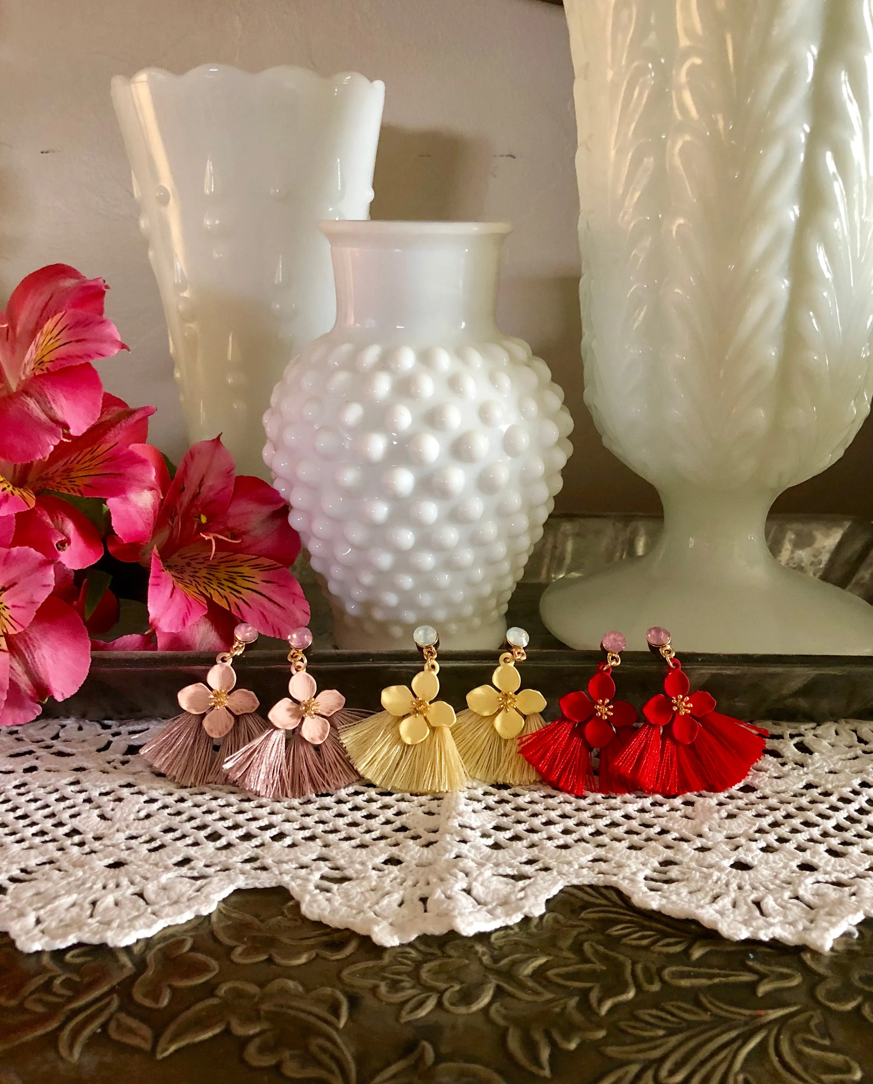Shayne Thread Tassel Floral Earrings