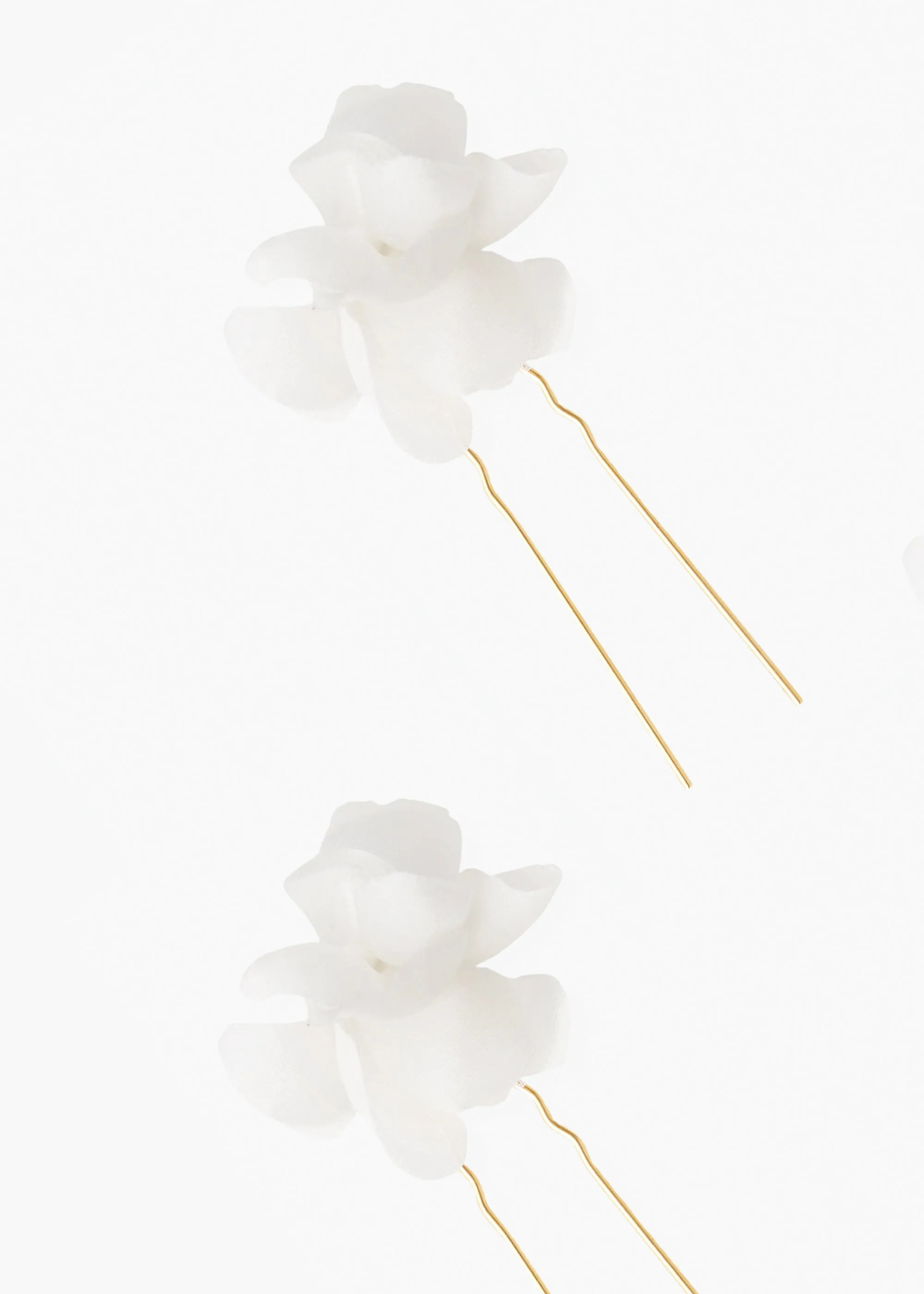 Small Jardinia Hairpins -- Cream