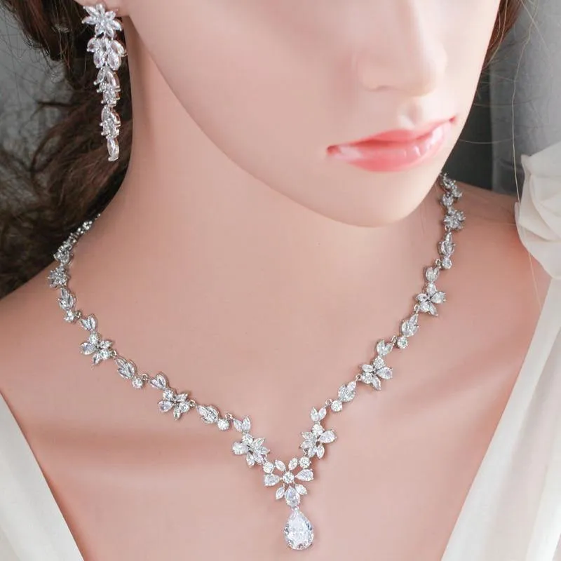 Sparkling Water Drop  AAA  Cubic Zirconia Diamonds Flower Necklace Earring Luxury Bridal Jewelry Set