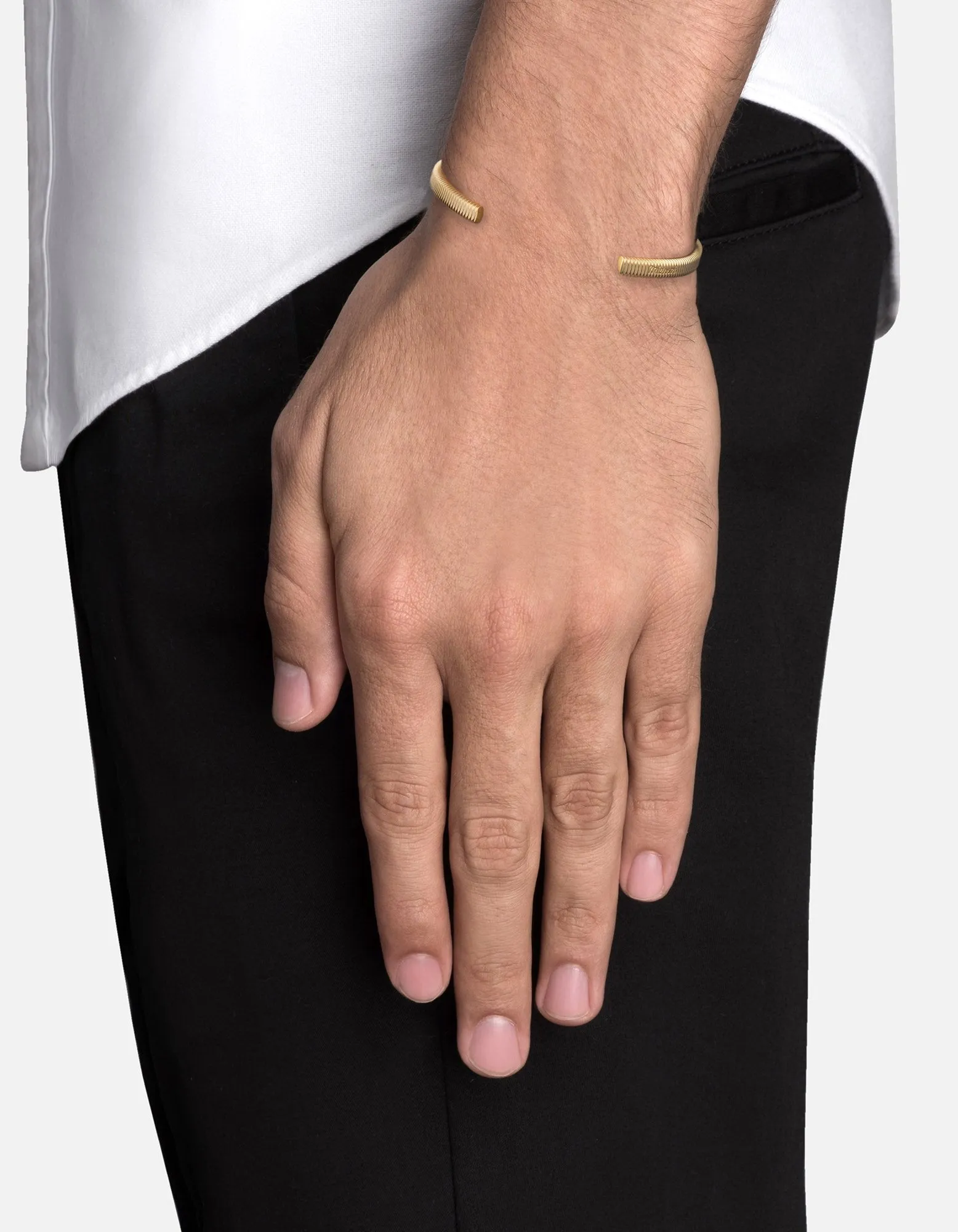 Thread Cuff, Gold