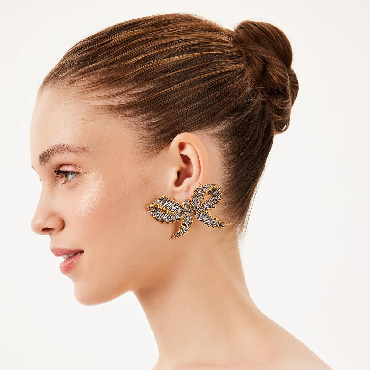 TURTLE BOW EARRINGS