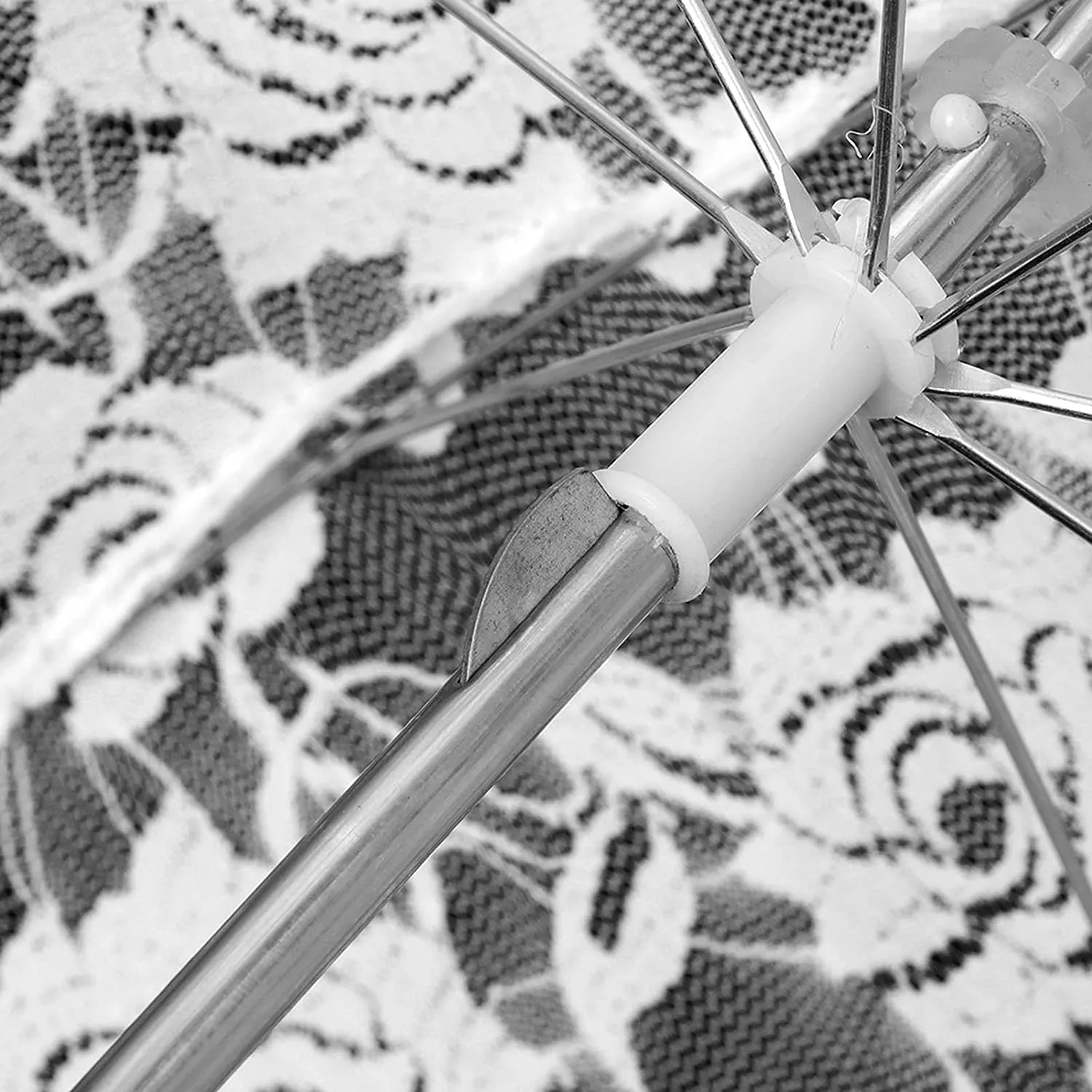 White Lace Umbrella Parasol Crafted Flowers Embroidery Umbrellas Romantic Bridal Photo Props